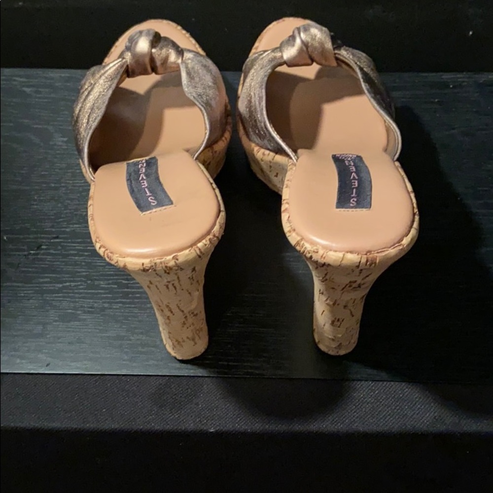 Wedge Sandals - Picture 3 of 3